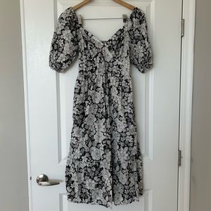 GAP - Puff Sleeve Metallic Floral Midi Dress